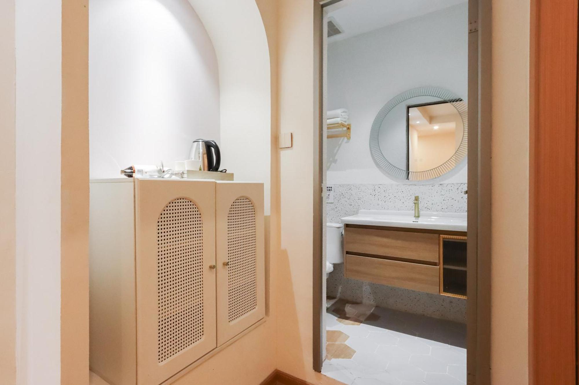 Casabella Homestay Нагоя Экстерьер фото
